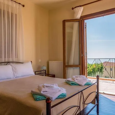 Villa Sarlatta Sea View *