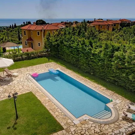 Sarlatta Sea View Villa Svoronata